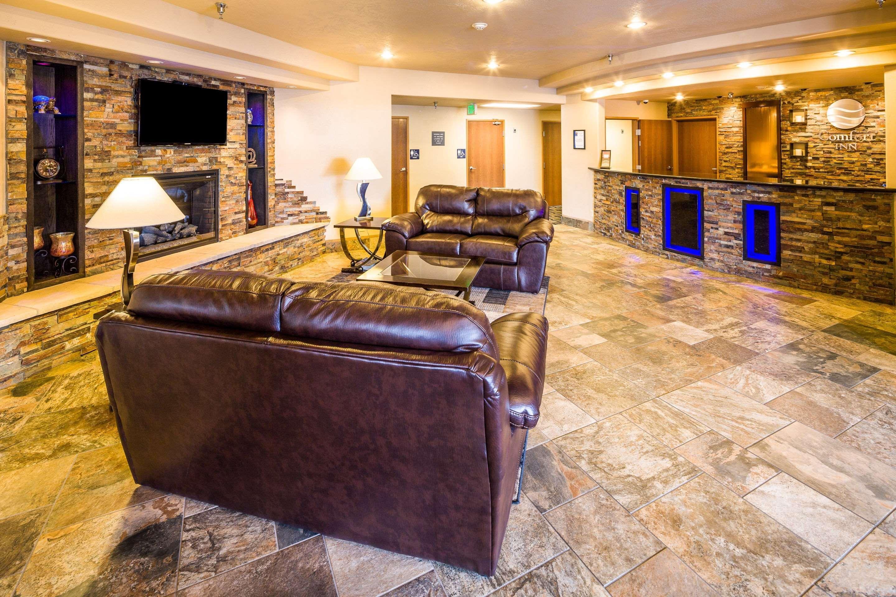Comfort Inn & Suites Gunnison-Crested Butte Екстериор снимка
