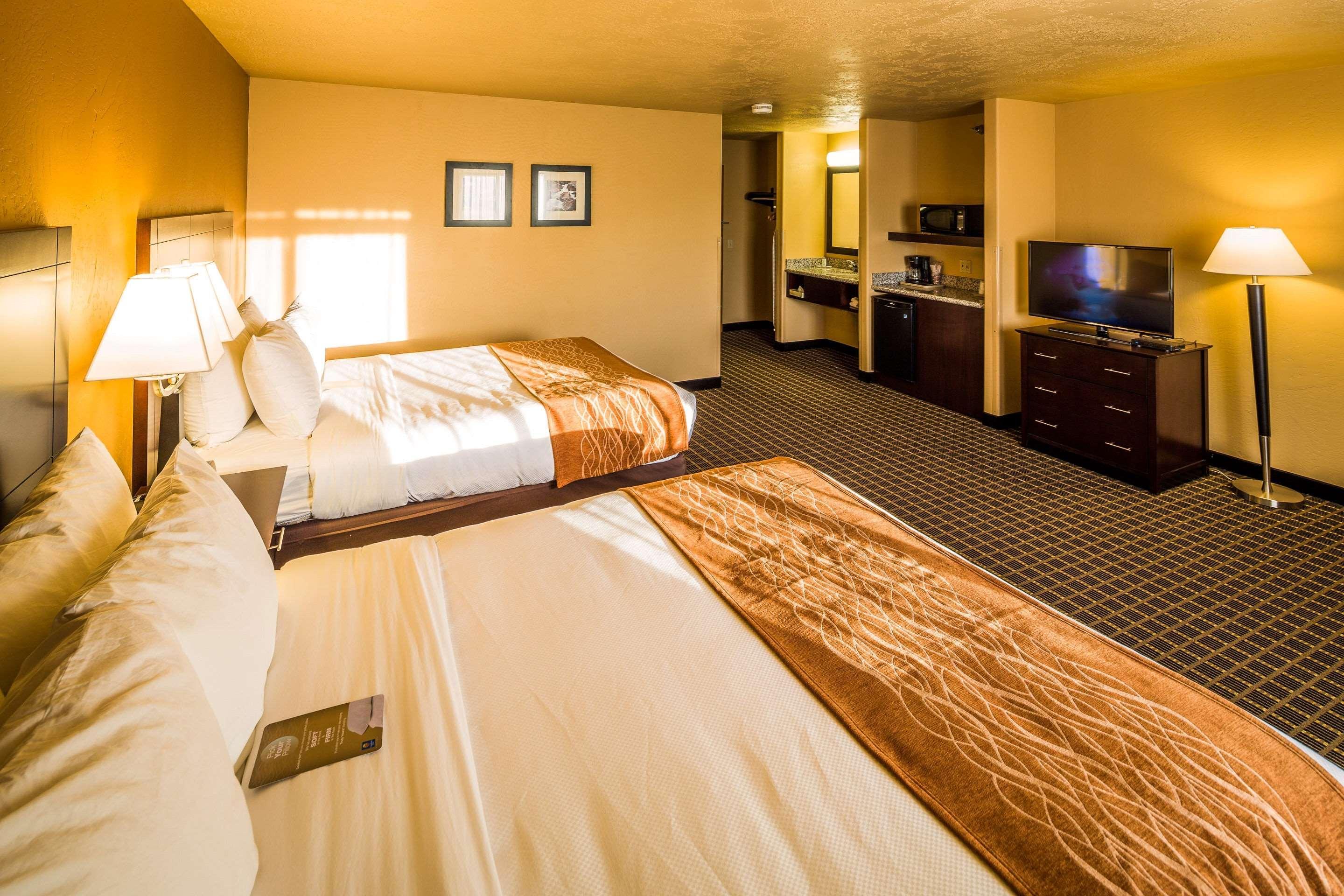 Comfort Inn & Suites Gunnison-Crested Butte Екстериор снимка