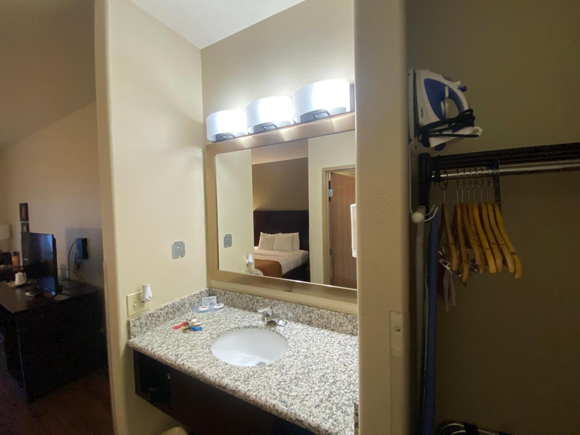 Comfort Inn & Suites Gunnison-Crested Butte Екстериор снимка