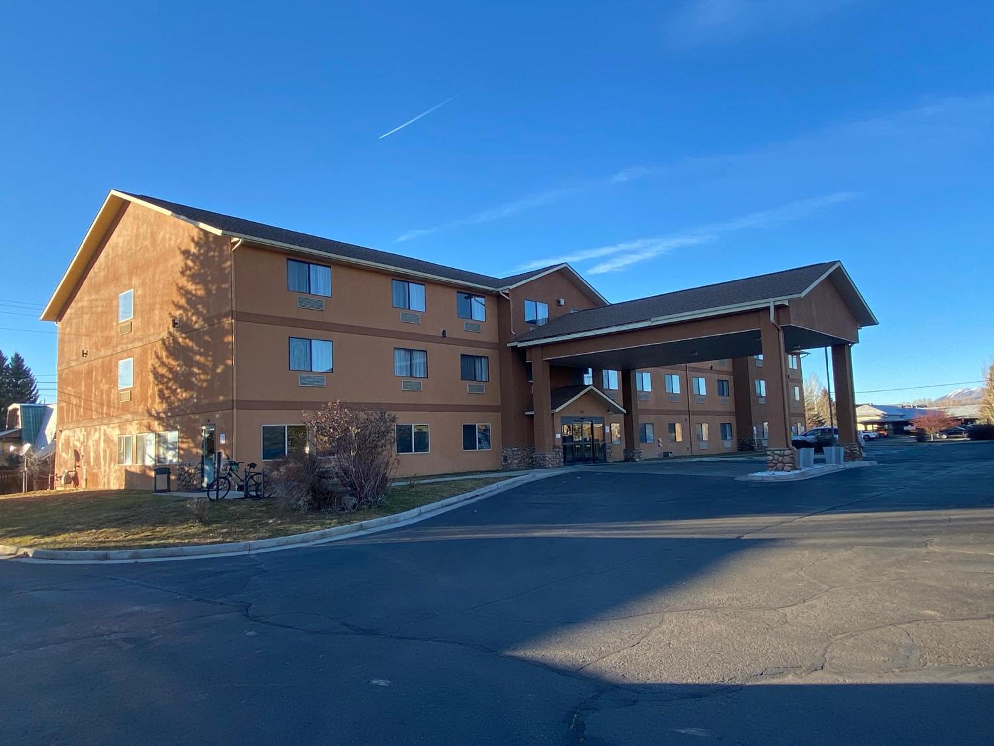 Comfort Inn & Suites Gunnison-Crested Butte Екстериор снимка