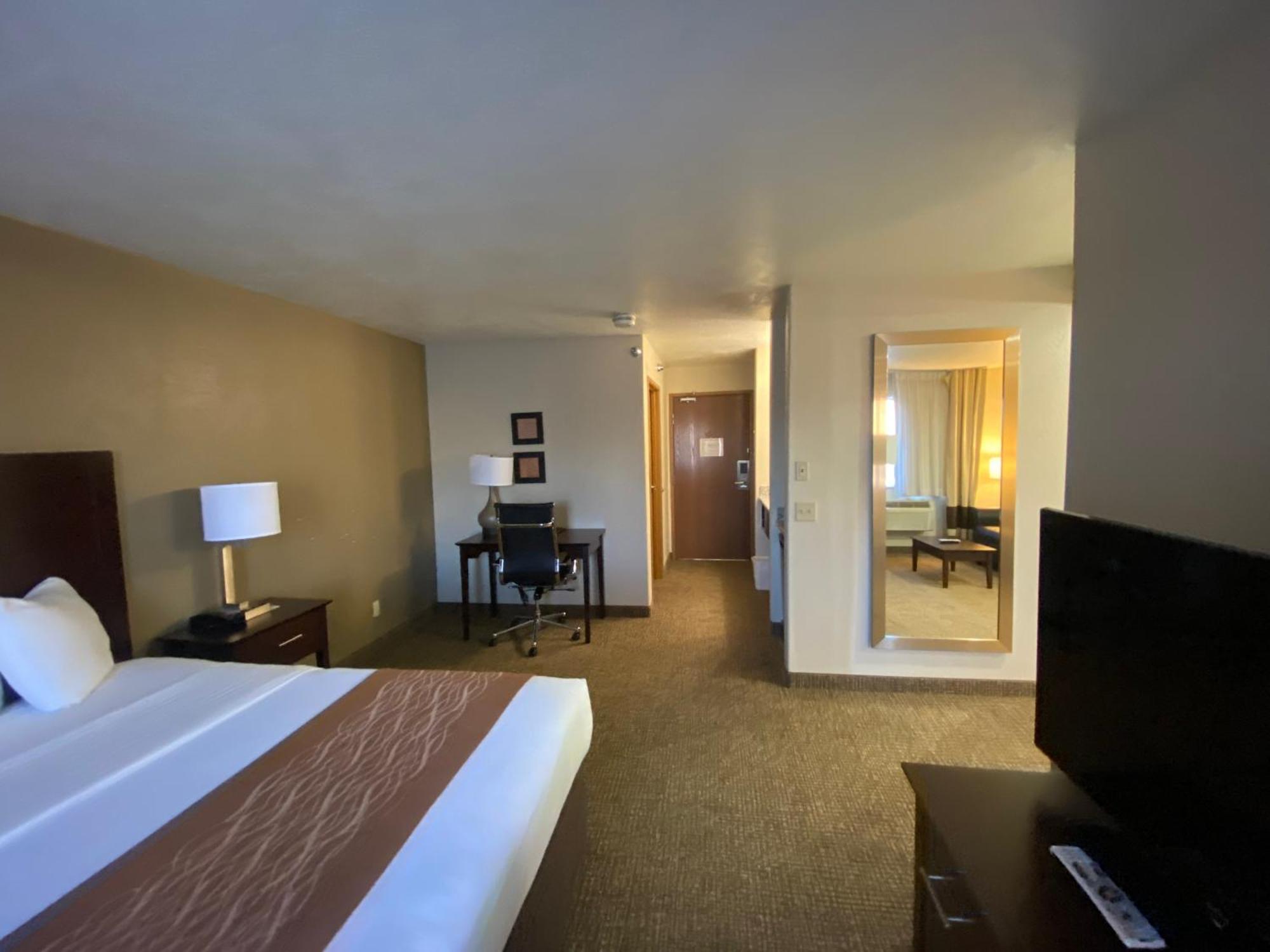 Comfort Inn & Suites Gunnison-Crested Butte Екстериор снимка